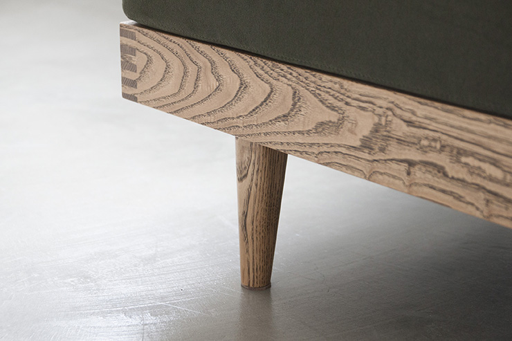 SOFA 03-4m48
