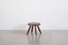 Lii STOOL