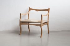 KAMOME CHAIR AGURAZA