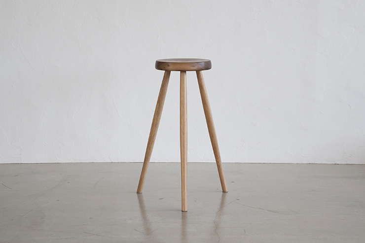 HIGH STOOL