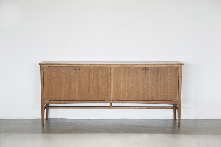 SIDE BOARD