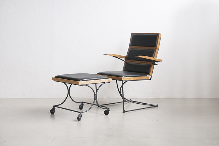 CRADLE ARM CHAIR+OTTOMAN